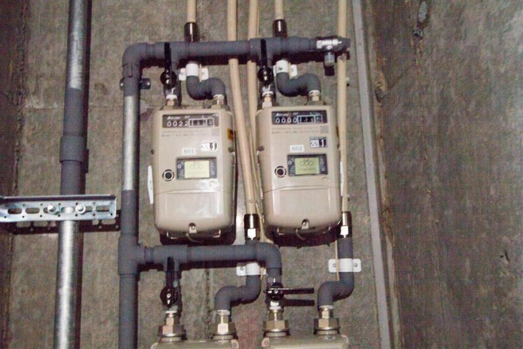 ようこそ札幌へ! 大通公園まで地下鉄10分 定員6名 Firetv完備 1階はセコマ Lägenhet Exteriör bild